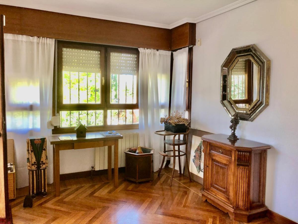 Chalet Al Lado De La Playa Con Piscina Privada, Jardin Y Barbacoa, Fronton, 6 Habitaciones ลาเรโด ภายนอก รูปภาพ