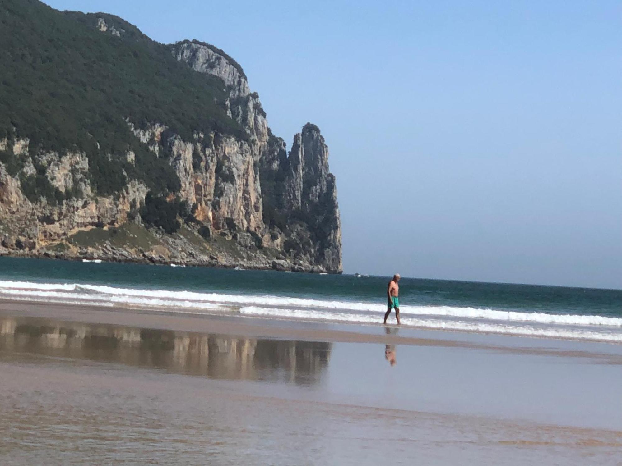 Chalet Al Lado De La Playa Con Piscina Privada, Jardin Y Barbacoa, Fronton, 6 Habitaciones ลาเรโด ภายนอก รูปภาพ