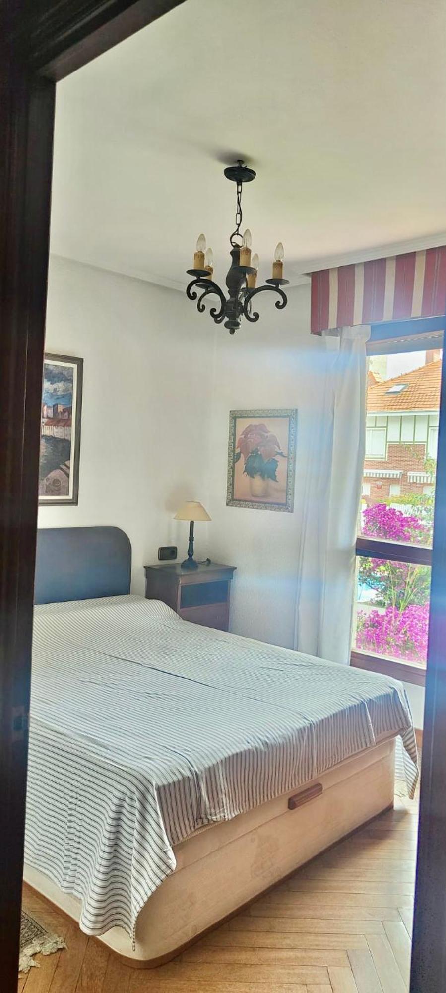 Chalet Al Lado De La Playa Con Piscina Privada, Jardin Y Barbacoa, Fronton, 6 Habitaciones ลาเรโด ภายนอก รูปภาพ